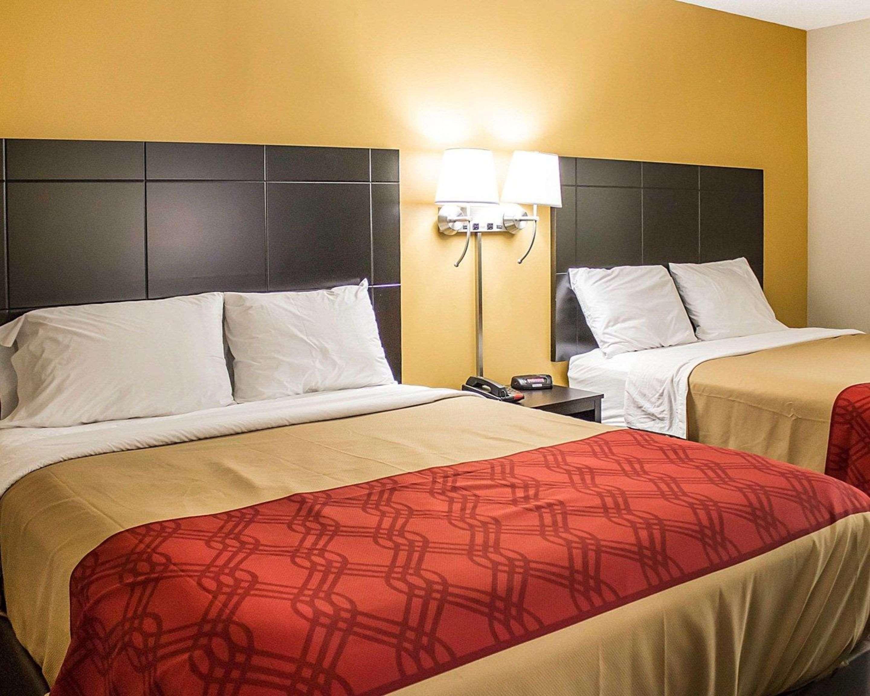 Econo Lodge Кълъмбъс Екстериор снимка