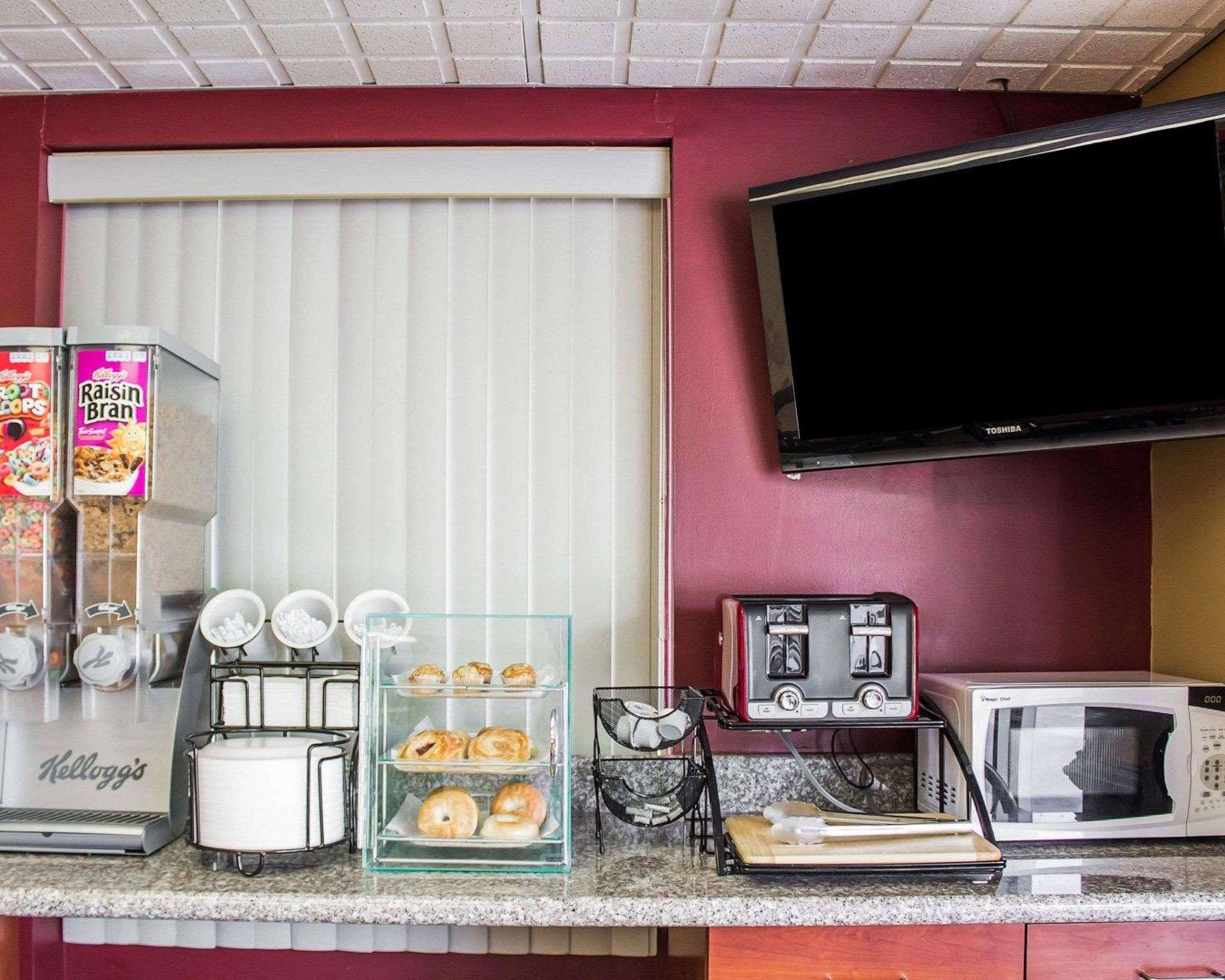Econo Lodge Кълъмбъс Екстериор снимка