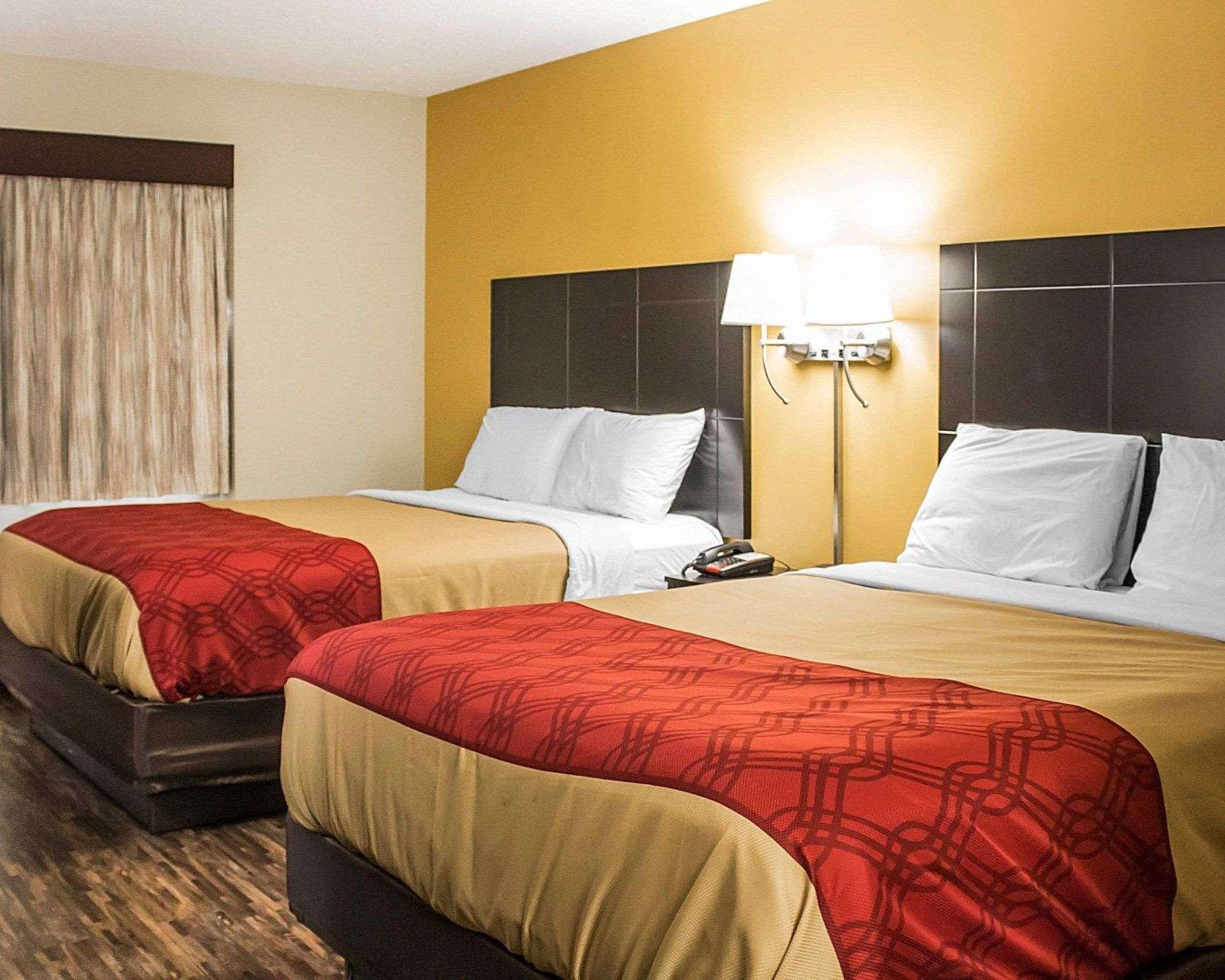 Econo Lodge Кълъмбъс Екстериор снимка