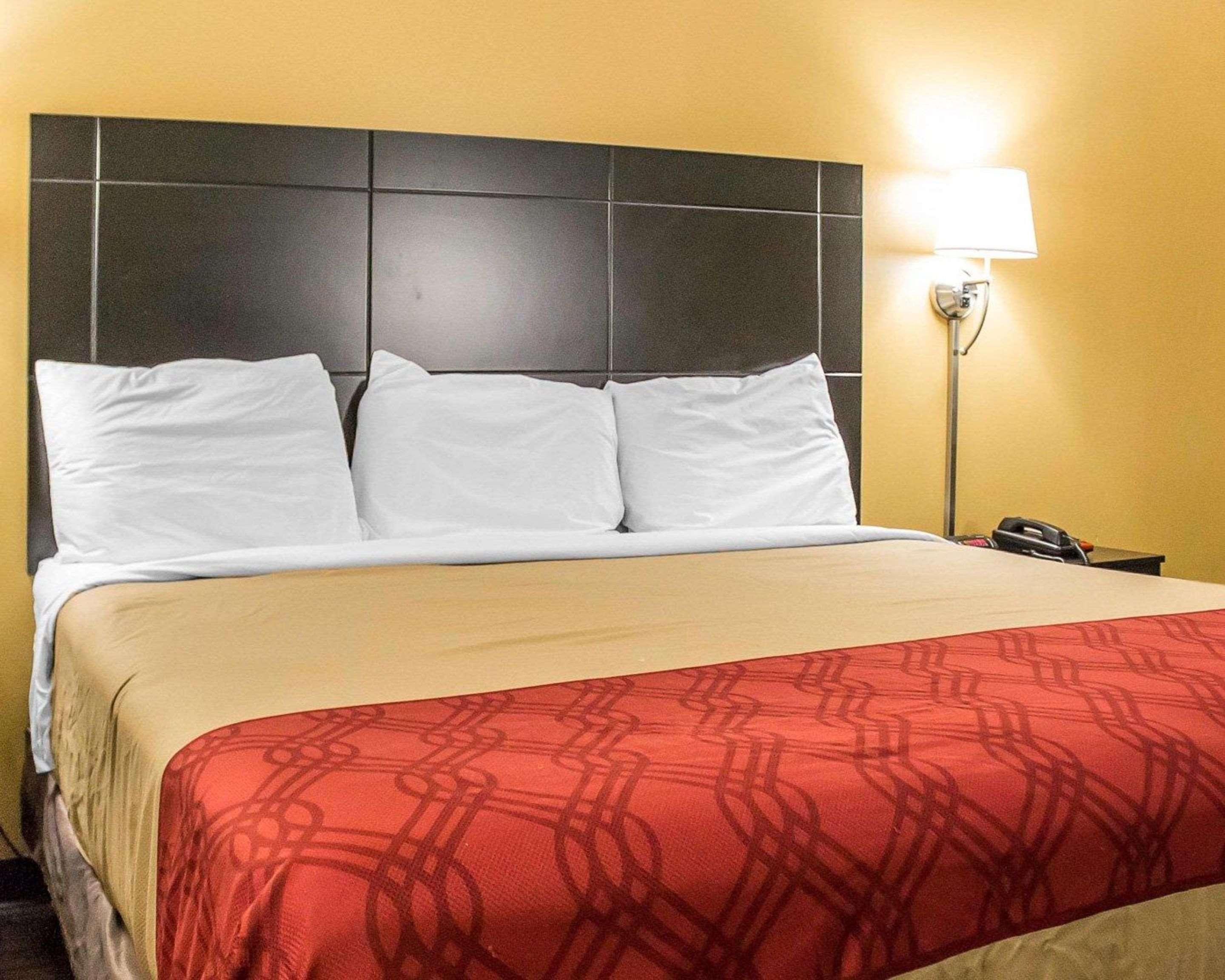 Econo Lodge Кълъмбъс Екстериор снимка