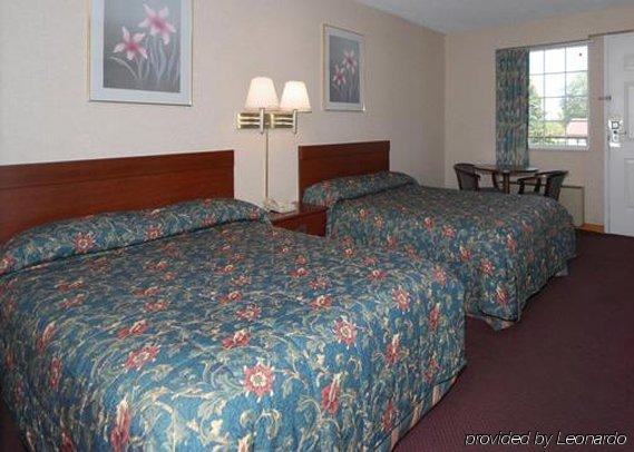 Econo Lodge Кълъмбъс Стая снимка