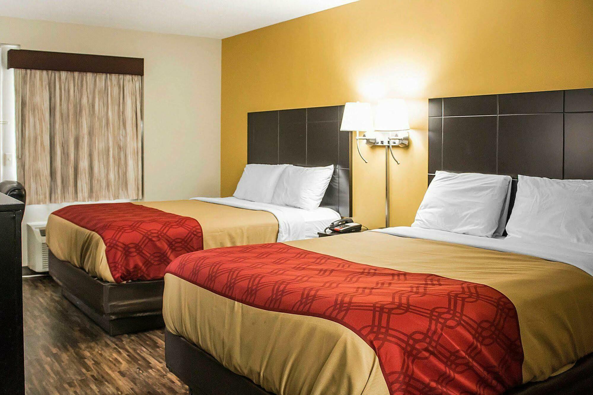 Econo Lodge Кълъмбъс Екстериор снимка